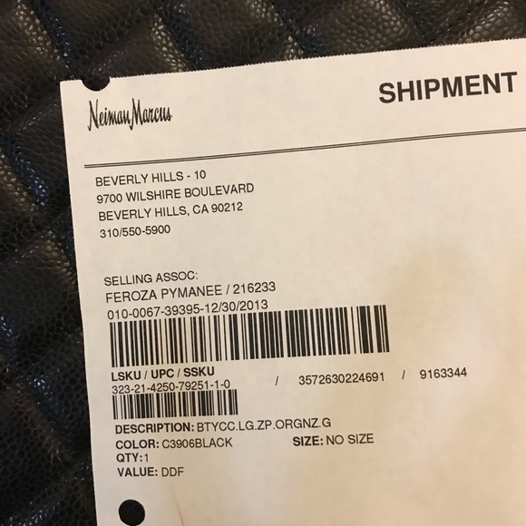 ❌SOLD❌Chanel O case clutch - Picture 5 of 7